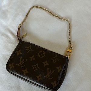 Louis Vuitton mini bag